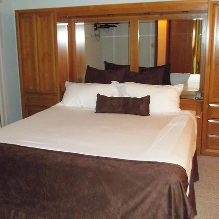 Hotel Fairways Of The Mountain Lake Lure Esterno foto