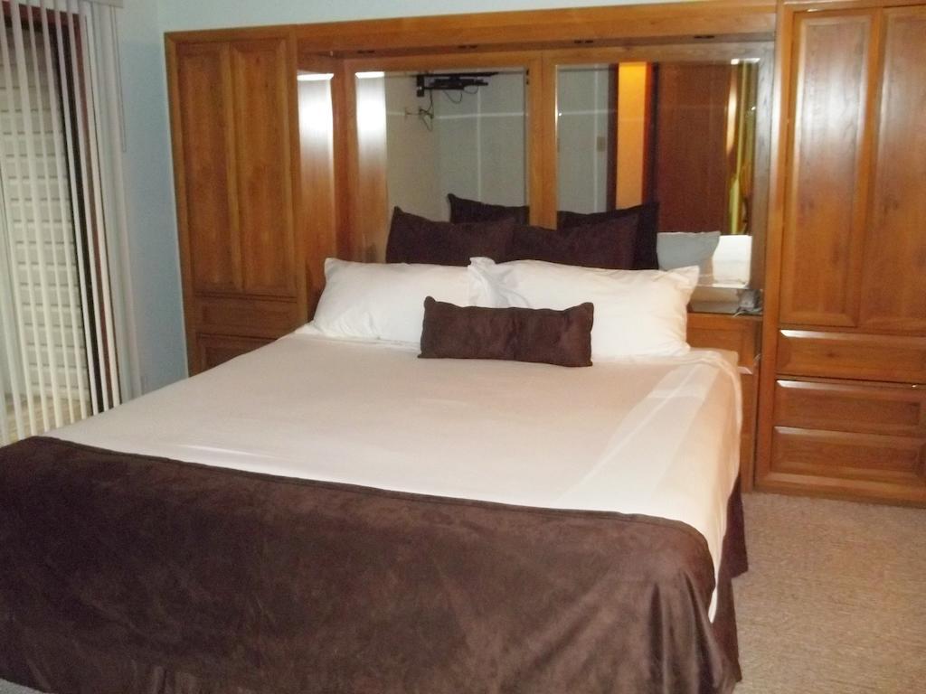 Hotel Fairways Of The Mountain Lake Lure Esterno foto